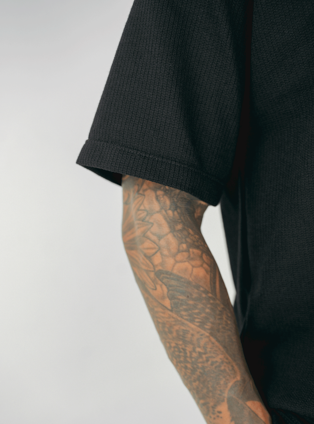 Grid Tee Black