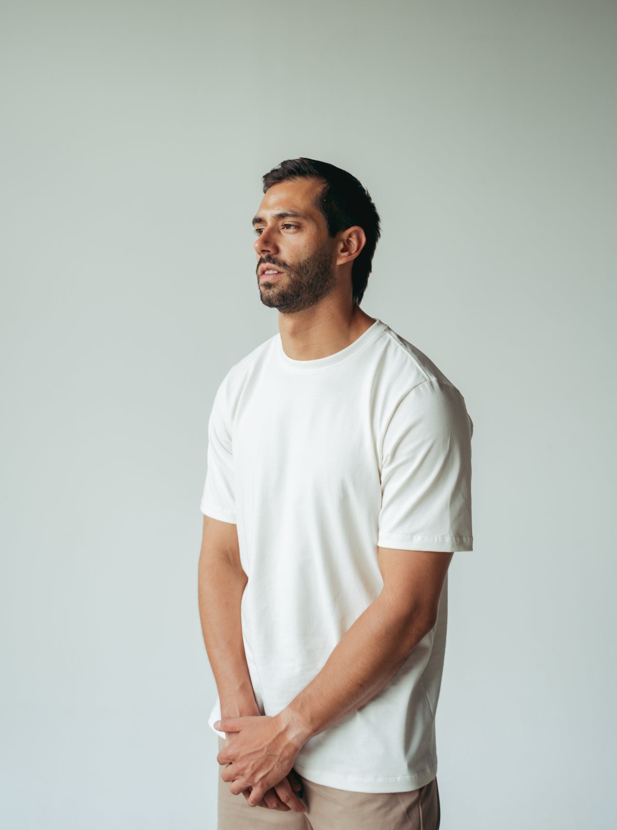 Camiseta Hombre Regular Fit - Marfil