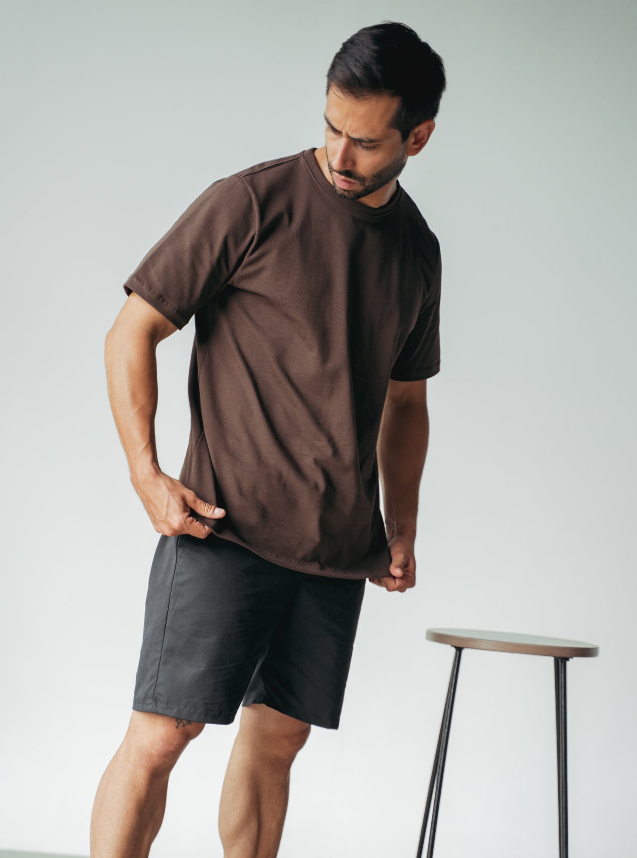 Camiseta Hombre Regular Fit - Brown