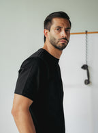 Camiseta Hombre Regular Fit - Negra