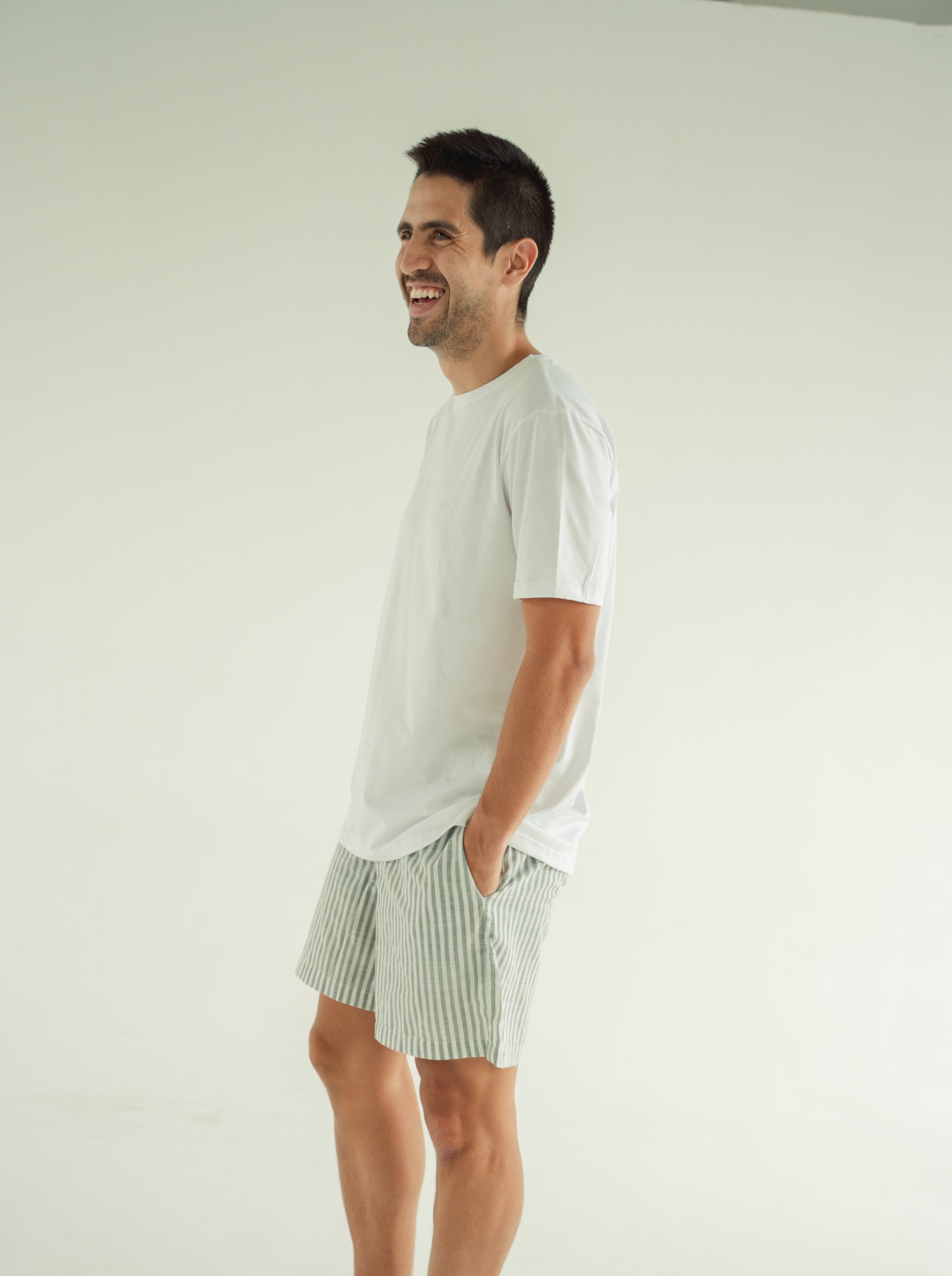 Pijama Pantaloneta Resort Rayas - Militar
