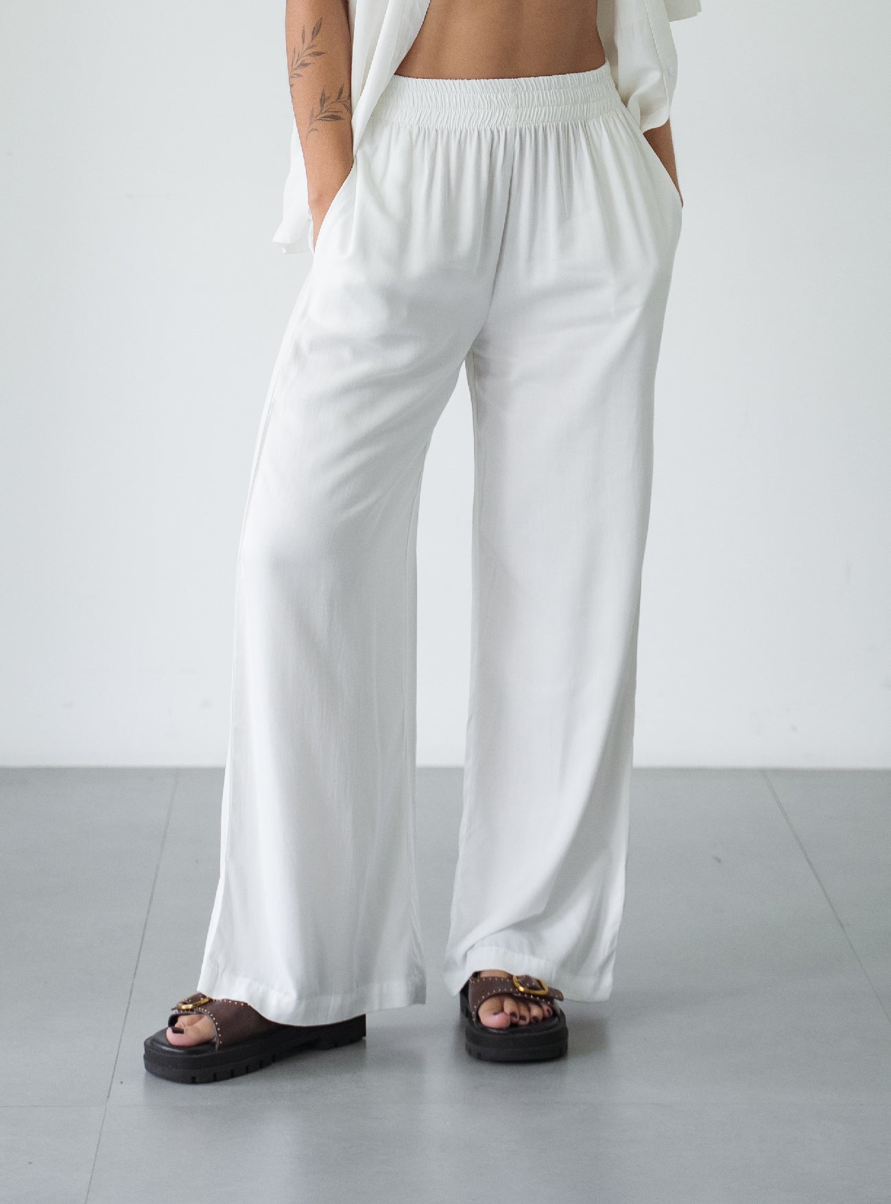 Set Breezy Creamy Palazzo