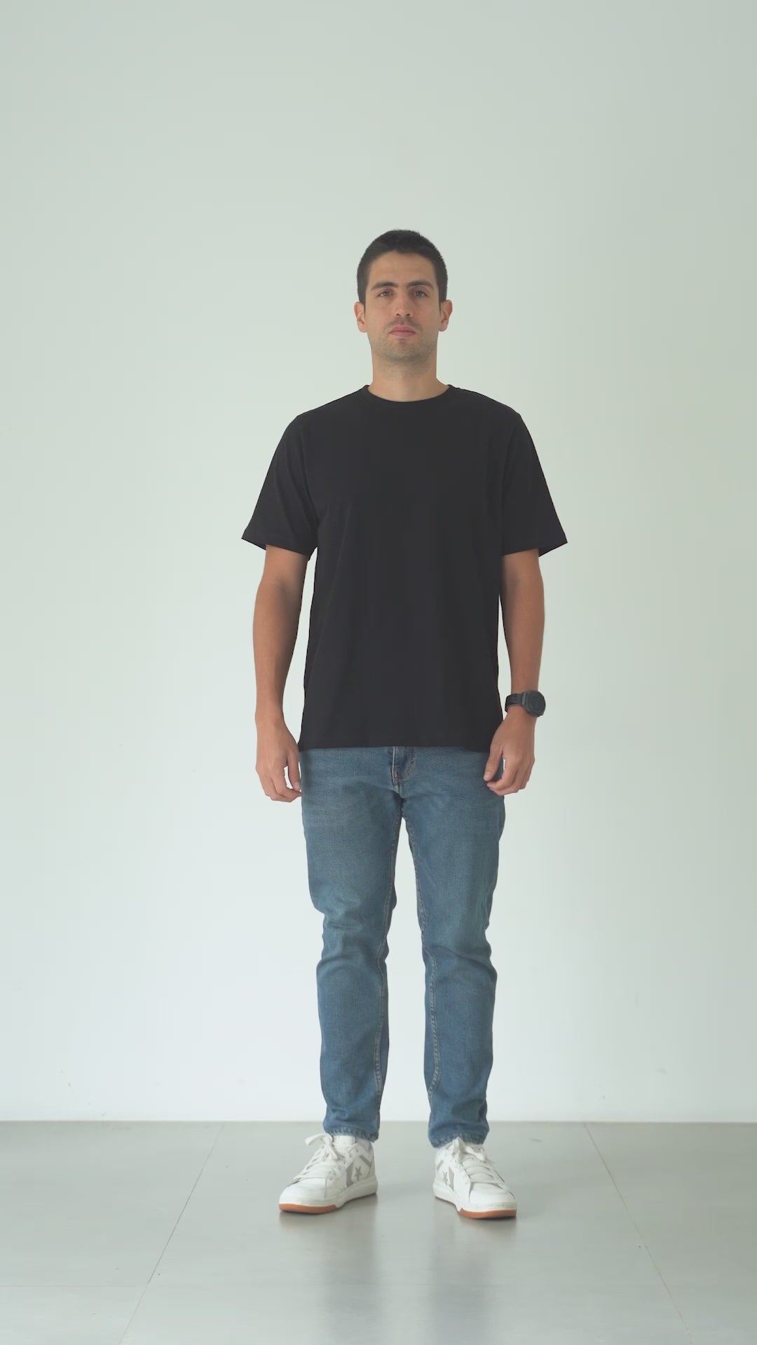 Camiseta Hombre Regular Fit - Negra